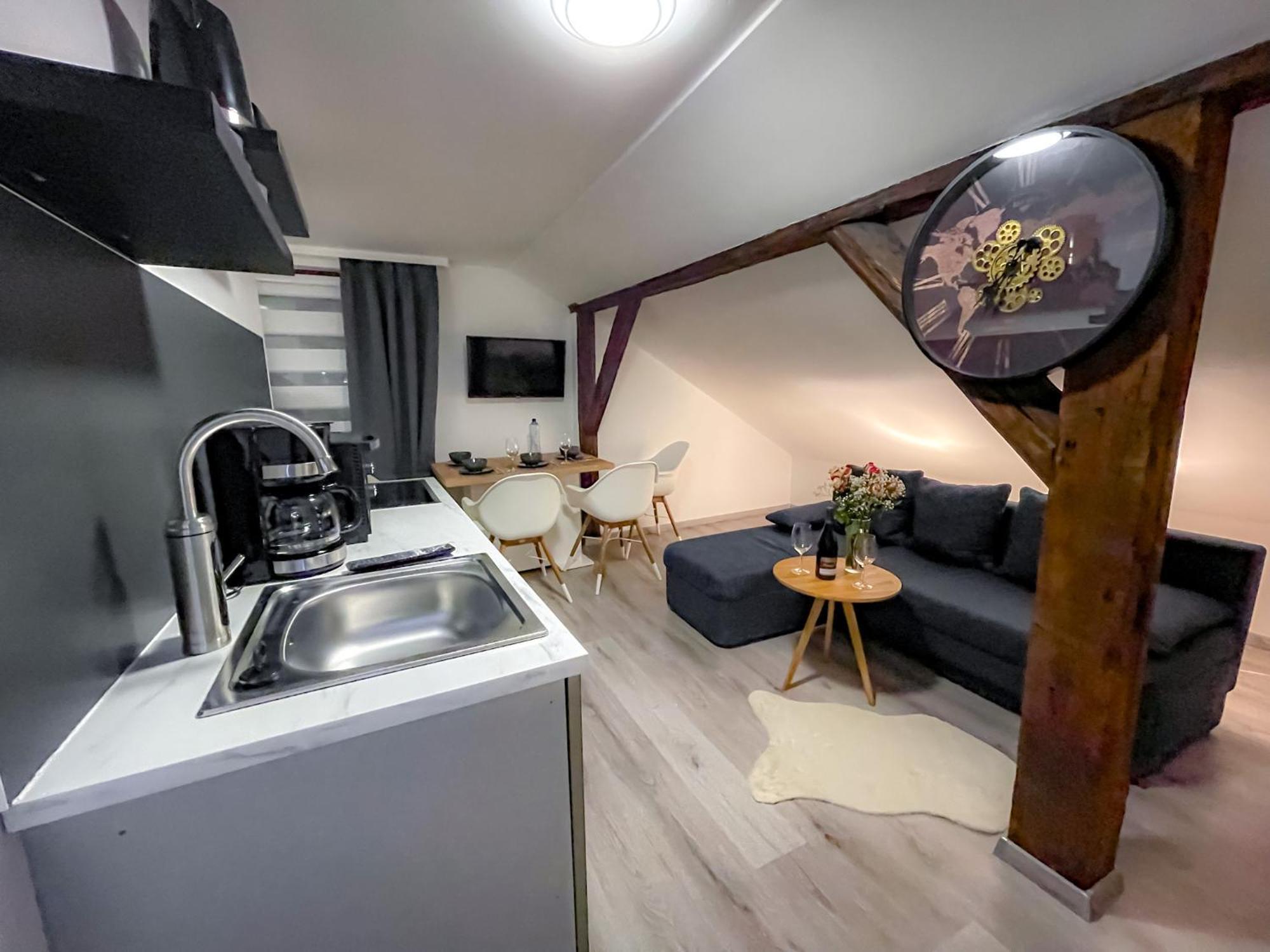Eddy'S Appartment Magdeburg Bagian luar foto